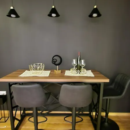 Lux Apartman Eleni Rooms,oaza Mira I Tisine U Centru Vrnjacke Banje Vrnjacka Banja